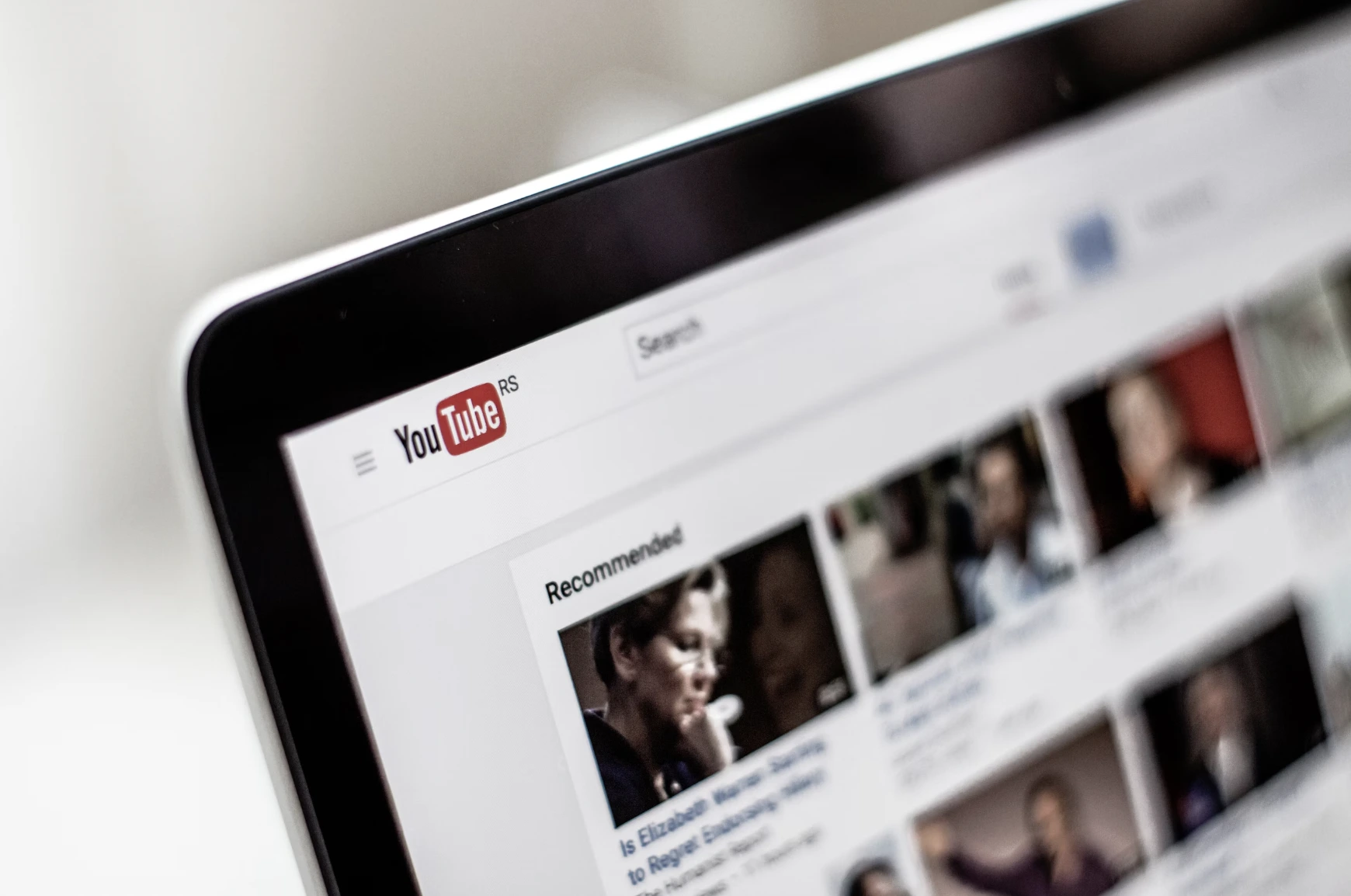 Hackere afpresser YouTubere til at sprede malware